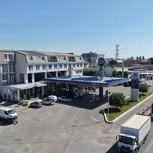 3* Hotel Liss 2